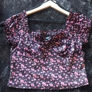 Floral Puff-Sleeve Crop Top